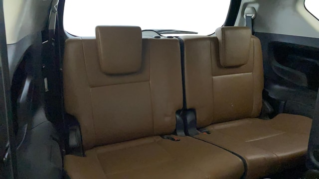 View Toyota Innova Crysta Image 10 Used Toyota Innova Crysta Image 10