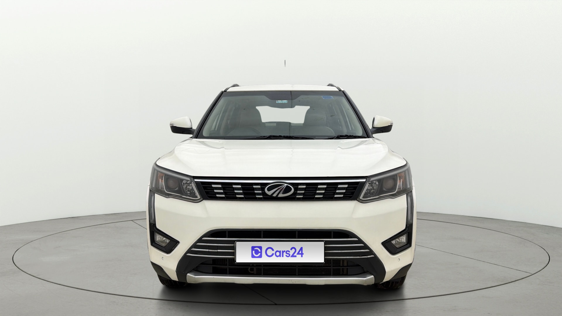 Used 2022 Mahindra XUV300 Used 2022 Mahindra XUV300