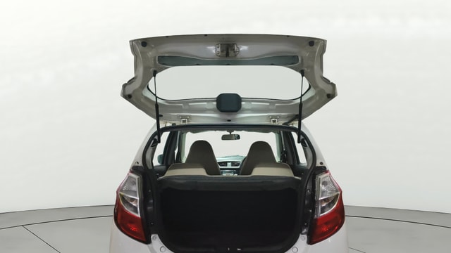 View Maruti Suzuki Alto K10 Image 16 Used Maruti Suzuki Alto K10 Image 16