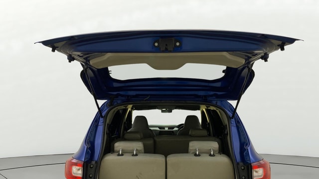 View Renault Triber Image 17 Used Renault Triber Image 17