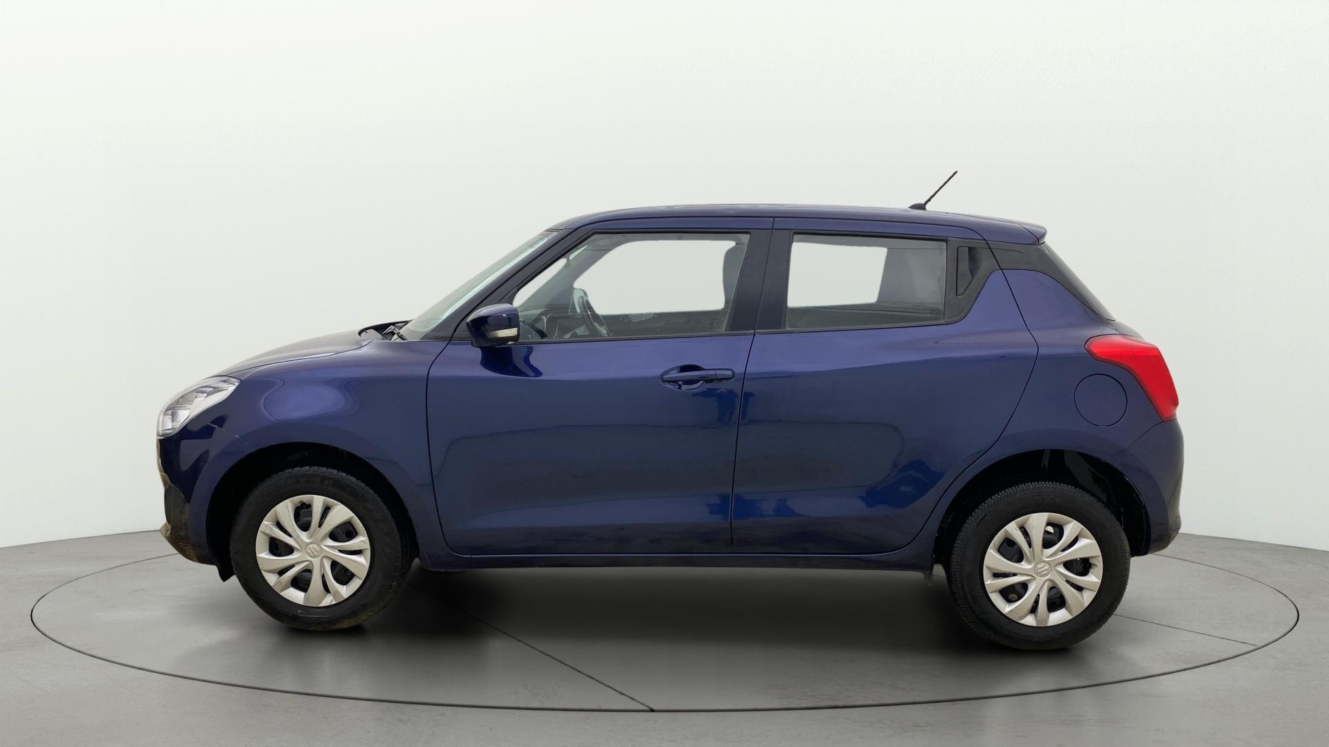 View 2022 Maruti Suzuki 1000 Base Variant Image 5 Used 2022 Maruti Suzuki 1000 Base Variant Image 5