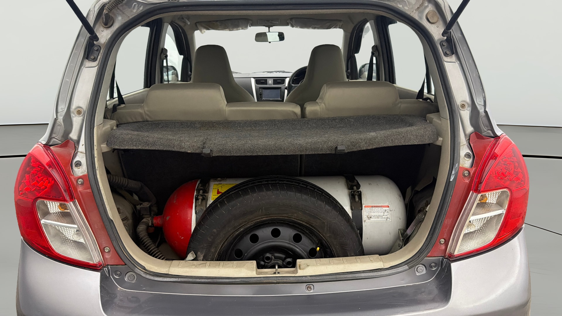 View 2019 Maruti Suzuki 1000 Base Variant Image 36 Used 2019 Maruti Suzuki 1000 Base Variant Image 36