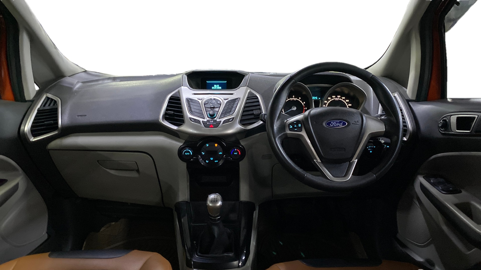 View 2014 Ford EcoSport 1.5 TDCi Diesel Ambiente BS IV Image 30 Used 2014 Ford EcoSport 1.5 TDCi Diesel Ambiente BS IV Image 30