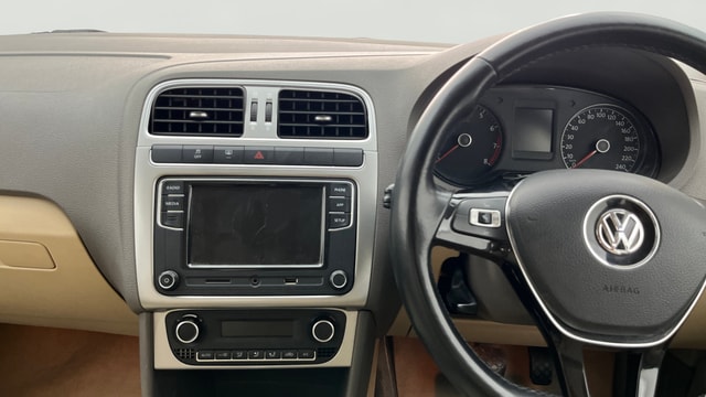 View Volkswagen Vento Image 17 Used Volkswagen Vento Image 17