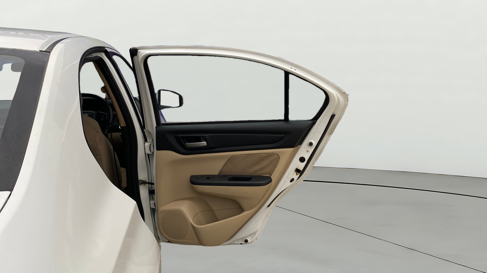 View 2019 Honda Amaze E MT Petrol BS IV Image 6 Used 2019 Honda Amaze E MT Petrol BS IV Image 6