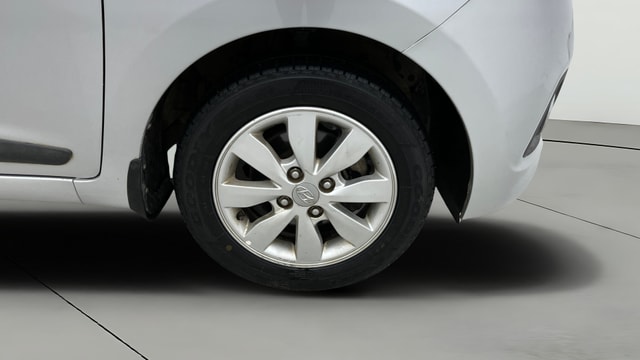 View Hyundai Xcent Image 40 Used Hyundai Xcent Image 40