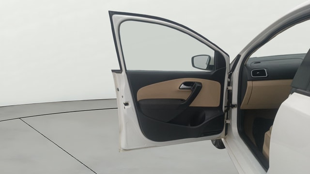 View Volkswagen Polo Image 31 Used Volkswagen Polo Image 31