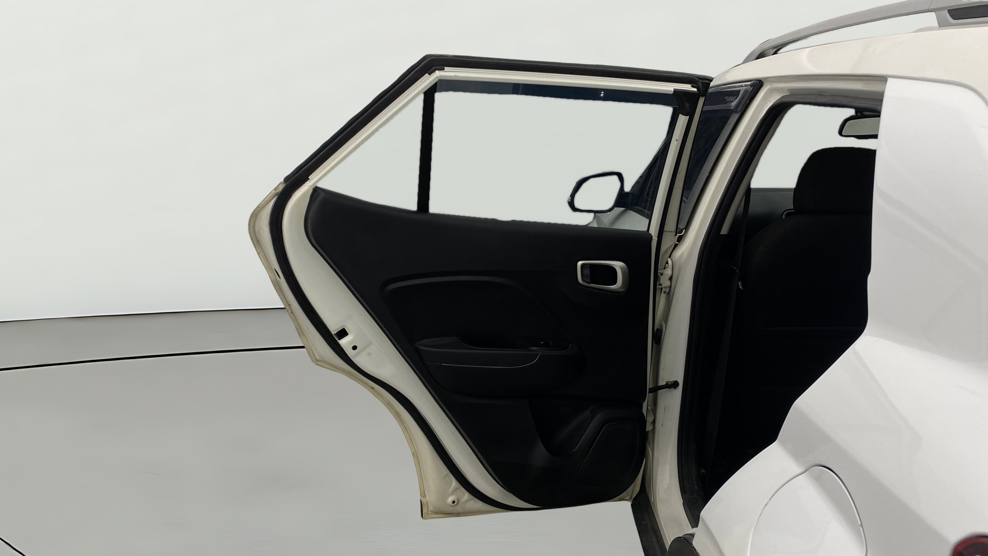 View 2019 Hyundai Venue SX Plus 1.0 Petrol AT Image 23 Used 2019 Hyundai Venue SX Plus 1.0 Petrol AT Image 23