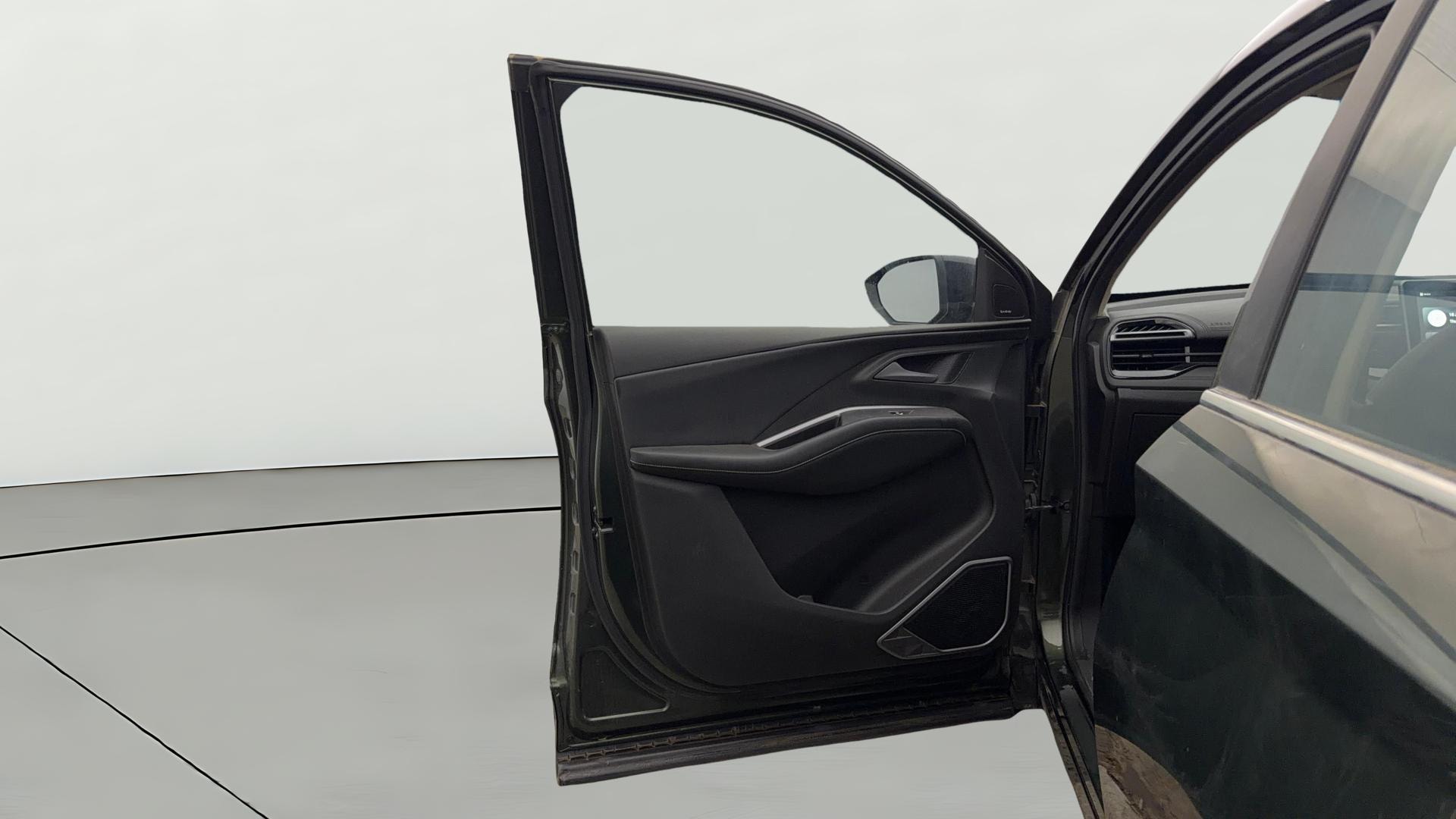 View 2024 MG Hector Sharp Hybrid BS IV Image 31 Used 2024 MG Hector Sharp Hybrid BS IV Image 31