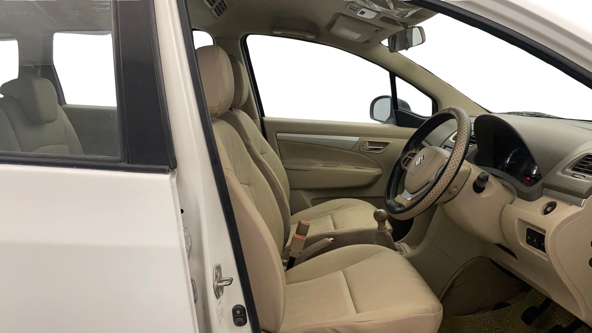 View 2016 Maruti Suzuki 1000 Base Variant Image 18 Used 2016 Maruti Suzuki 1000 Base Variant Image 18
