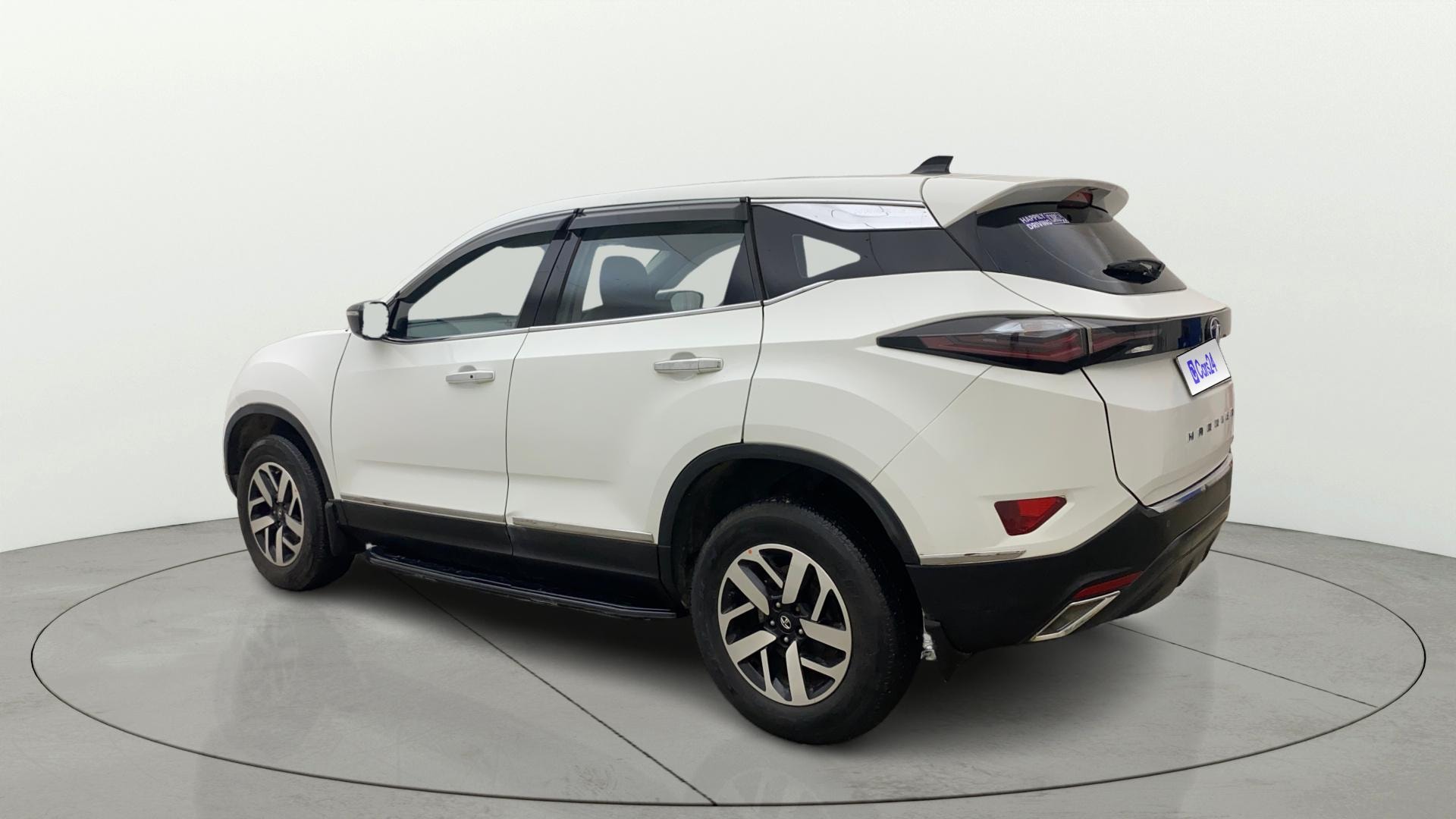View 2022 Tata Harrier XE Image 2 Used 2022 Tata Harrier XE Image 2