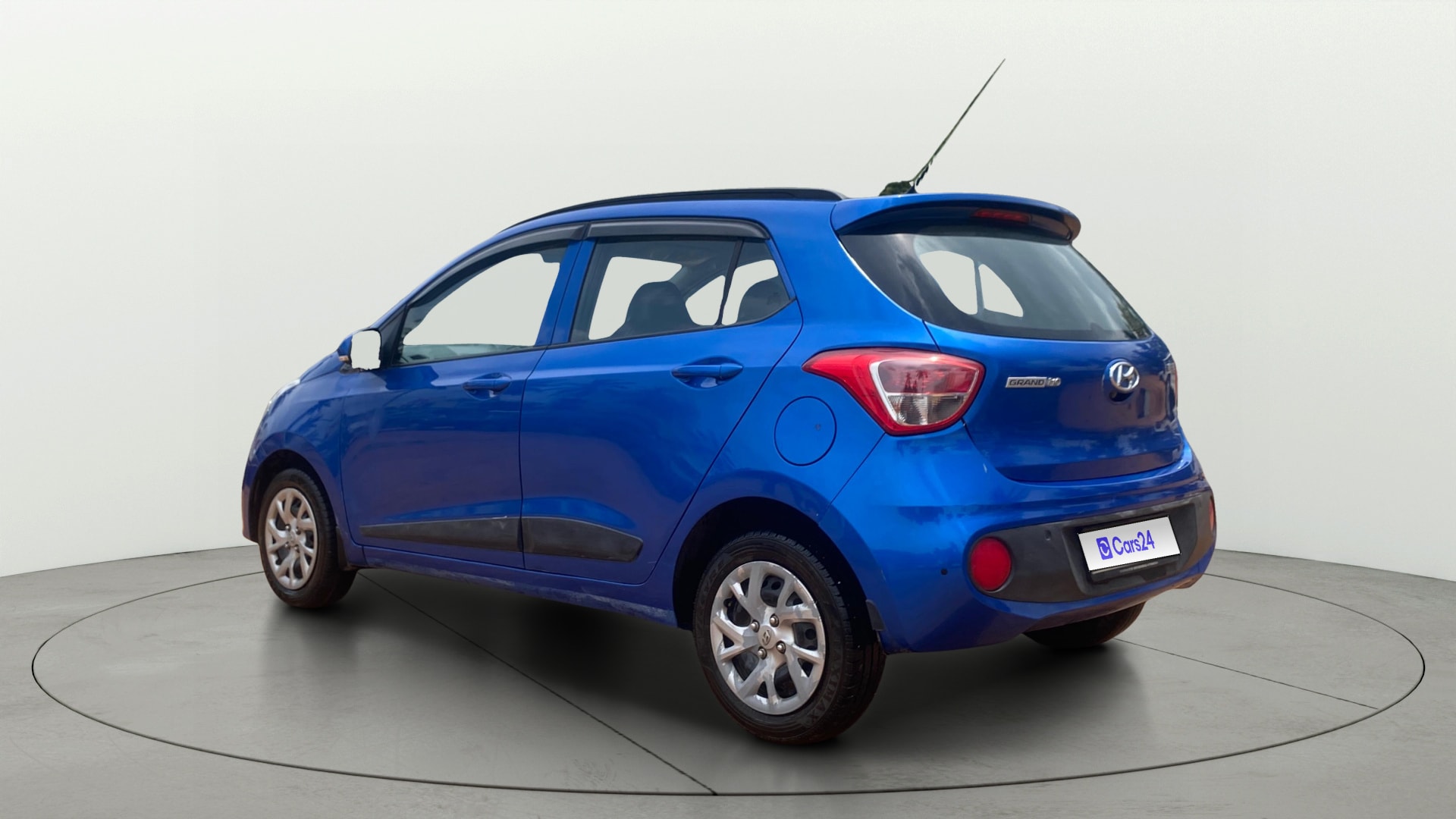 View 2019 Hyundai Grand i10 Sportz 1.2 Kappa Image 2 Used 2019 Hyundai Grand i10 Sportz 1.2 Kappa Image 2