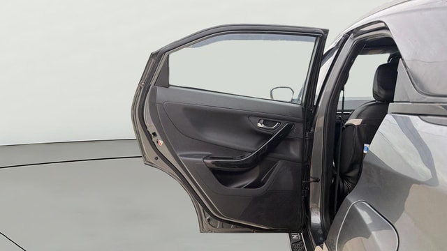 View Tata Nexon Image 15 Used Tata Nexon Image 15