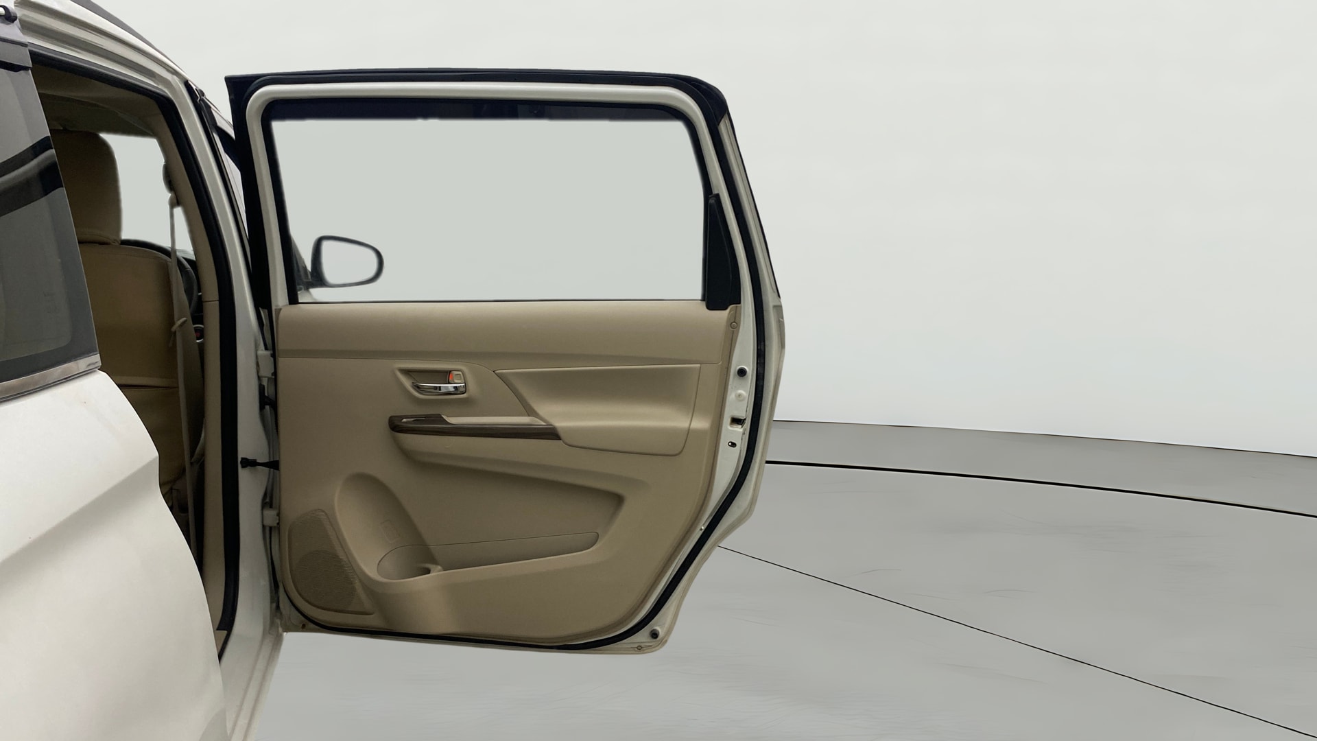 View 2020 Maruti Suzuki 1000 Base Variant Image 7 Used 2020 Maruti Suzuki 1000 Base Variant Image 7
