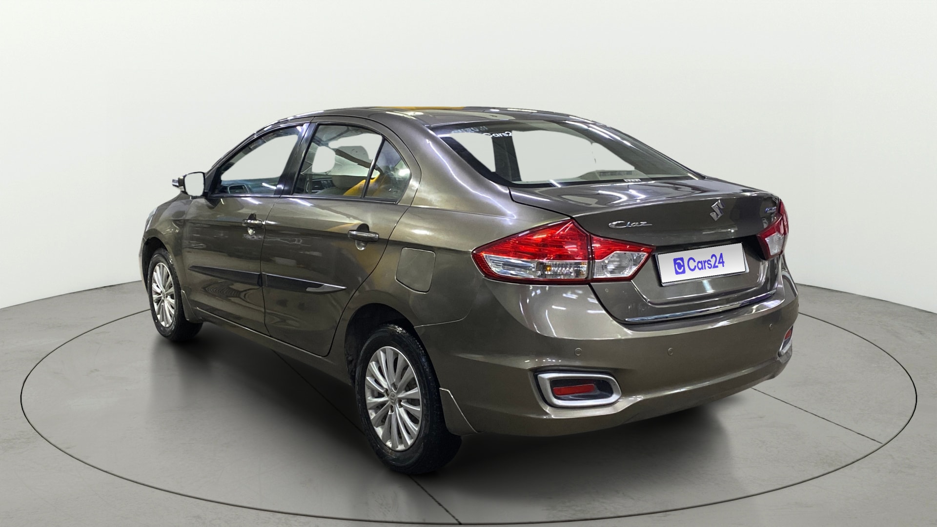 View 2019 Maruti Suzuki 1000 Base Variant Image 2 Used 2019 Maruti Suzuki 1000 Base Variant Image 2