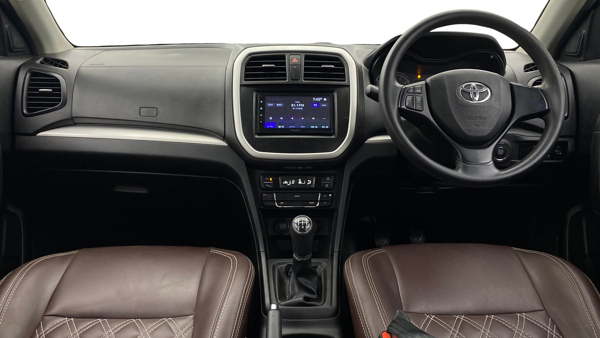 View 2022 Toyota Urban Cruiser Mid MT Image 15 Used 2022 Toyota Urban Cruiser Mid MT Image 15