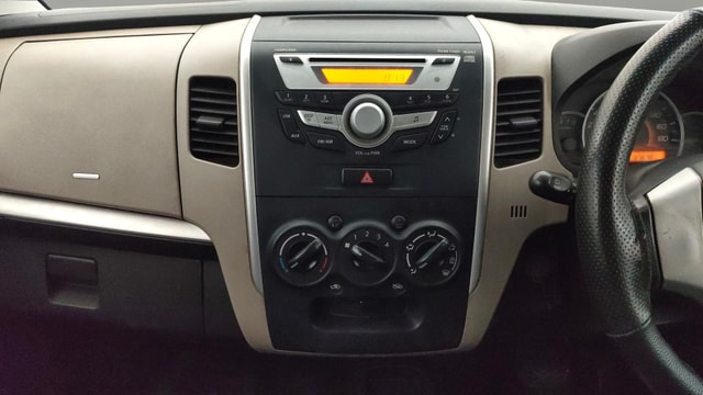 View Maruti Suzuki 1000 Image 17 Used Maruti Suzuki 1000 Image 17