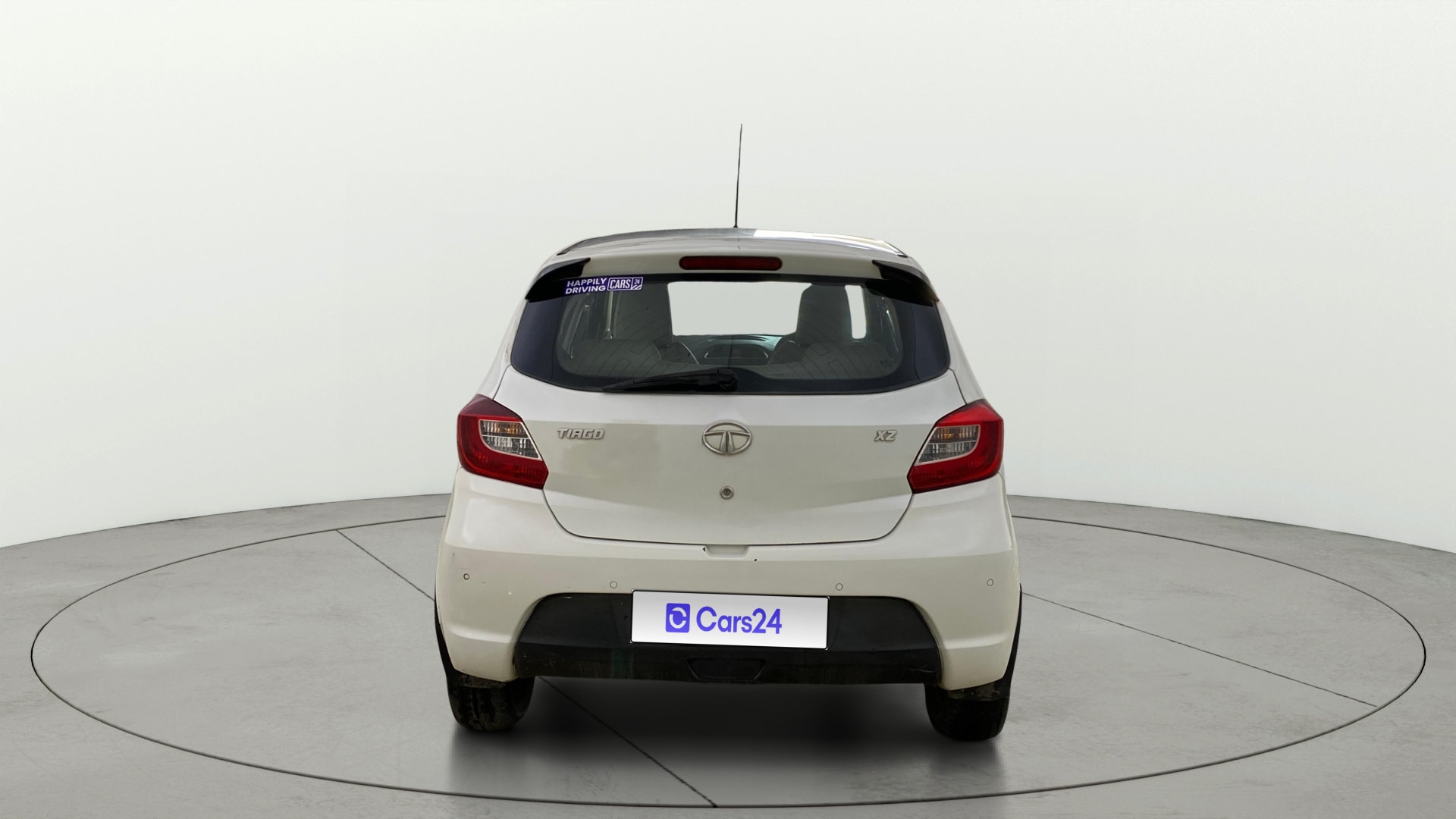 View 2016 Tata Tiago Revotorq XB Image 38 Used 2016 Tata Tiago Revotorq XB Image 38