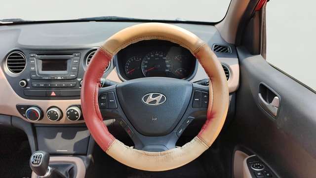 View Hyundai Xcent Image 20 Used Hyundai Xcent Image 20