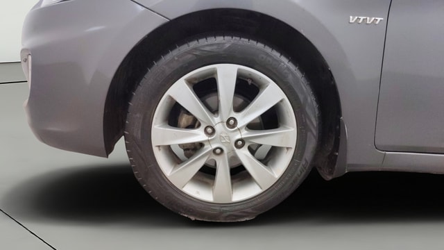 View Hyundai Fluidic Verna Image 28 Used Hyundai Fluidic Verna Image 28