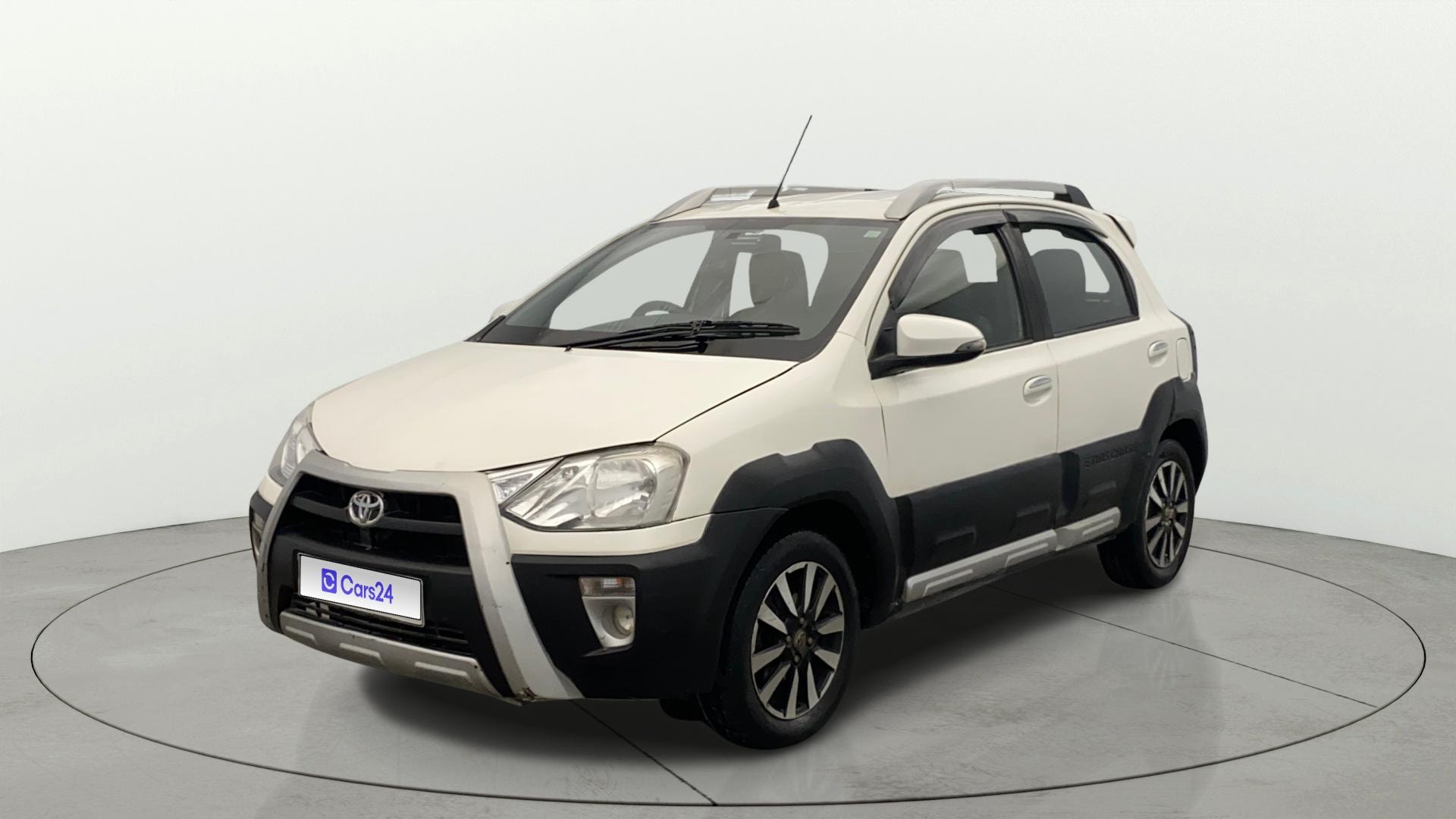 View 2017 Toyota Etios Cross D-4D VD Image 20 Used 2017 Toyota Etios Cross D-4D VD Image 20
