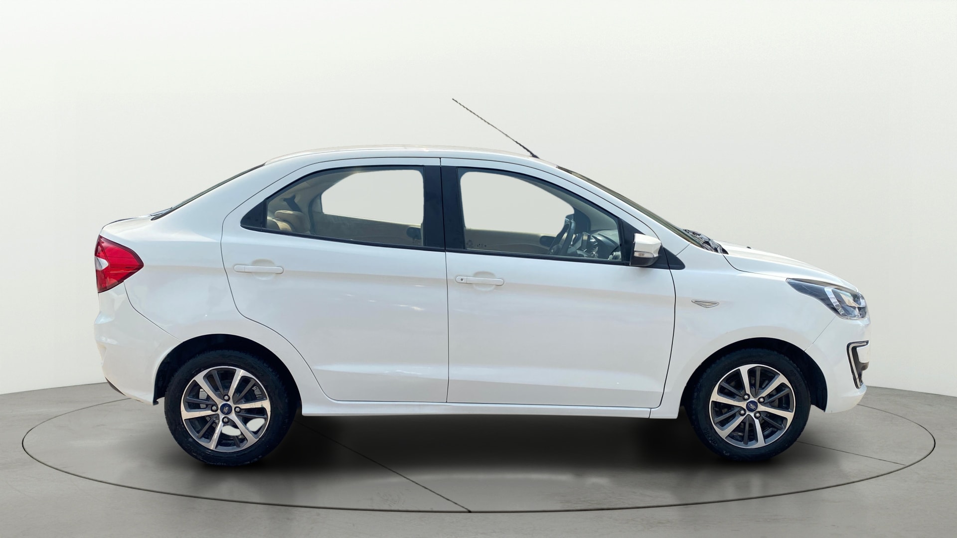 View 2021 Ford Figo Aspire 1.2P Ambiente MT BS IV Image 8 Used 2021 Ford Figo Aspire 1.2P Ambiente MT BS IV Image 8