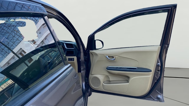 View Honda Amaze Image 43 Used Honda Amaze Image 43
