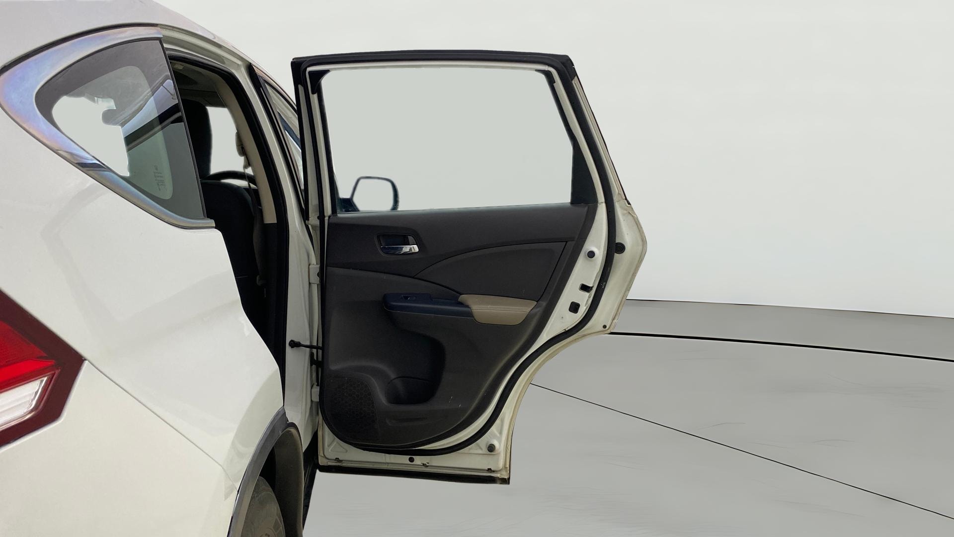View 2016 Honda CR-V 2.0L AT Petrol Image 6 Used 2016 Honda CR-V 2.0L AT Petrol Image 6