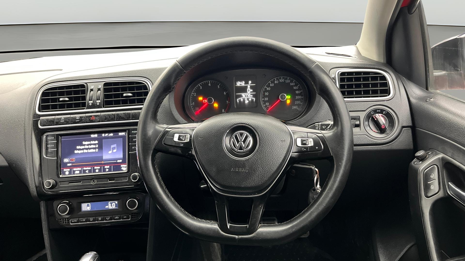 View 2018 Volkswagen Polo GT TSI Image 13 Used 2018 Volkswagen Polo GT TSI Image 13