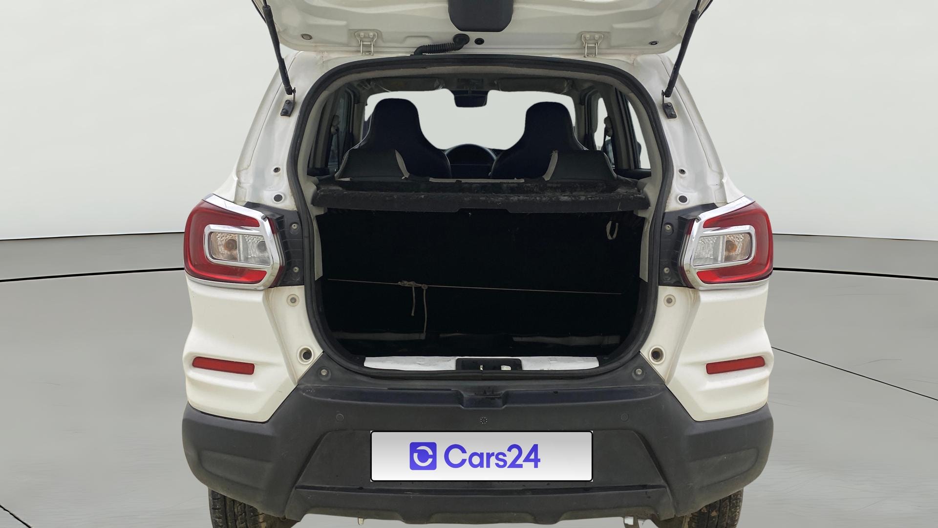 View 2020 Maruti Suzuki 1000 Base Variant Image 37 Used 2020 Maruti Suzuki 1000 Base Variant Image 37
