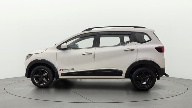 View Renault Triber Image 5 Used Renault Triber Image 5