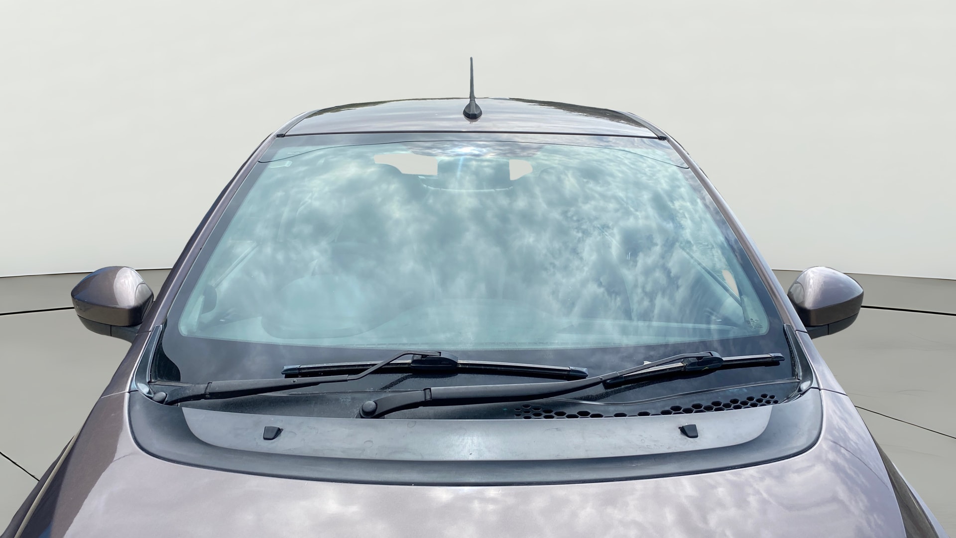 View 2017 Tata Tiago Revotorq XB Image 29 Used 2017 Tata Tiago Revotorq XB Image 29