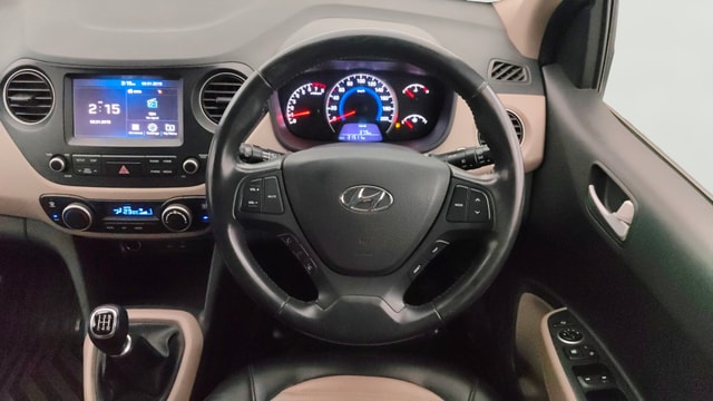 View Hyundai Grand i10 Image 20 Used Hyundai Grand i10 Image 20