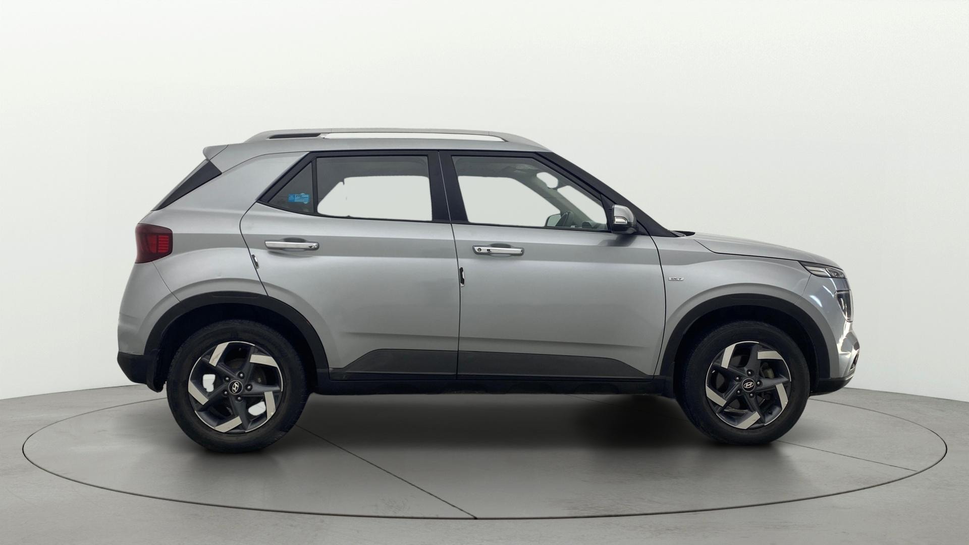 View 2019 Hyundai Venue SX Plus 1.0 Petrol AT Image 9 Used 2019 Hyundai Venue SX Plus 1.0 Petrol AT Image 9