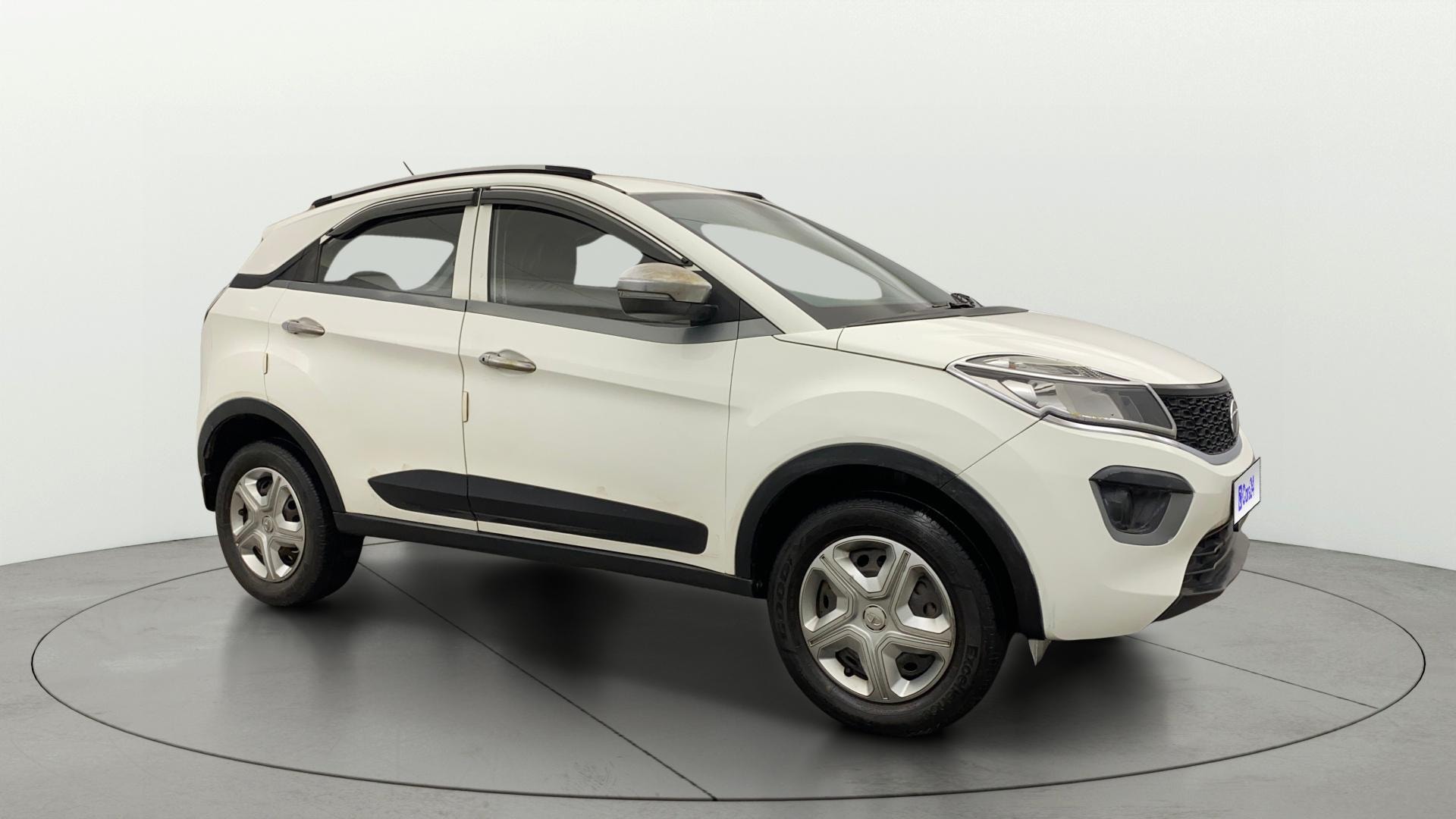 View 2019 Tata Nexon Revotron XMA AMT Image 21 Used 2019 Tata Nexon Revotron XMA AMT Image 21