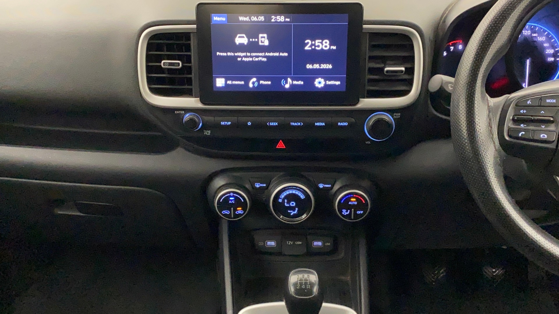 View 2022 Hyundai Venue S Plus 1.2 Petrol Image 17 Used 2022 Hyundai Venue S Plus 1.2 Petrol Image 17