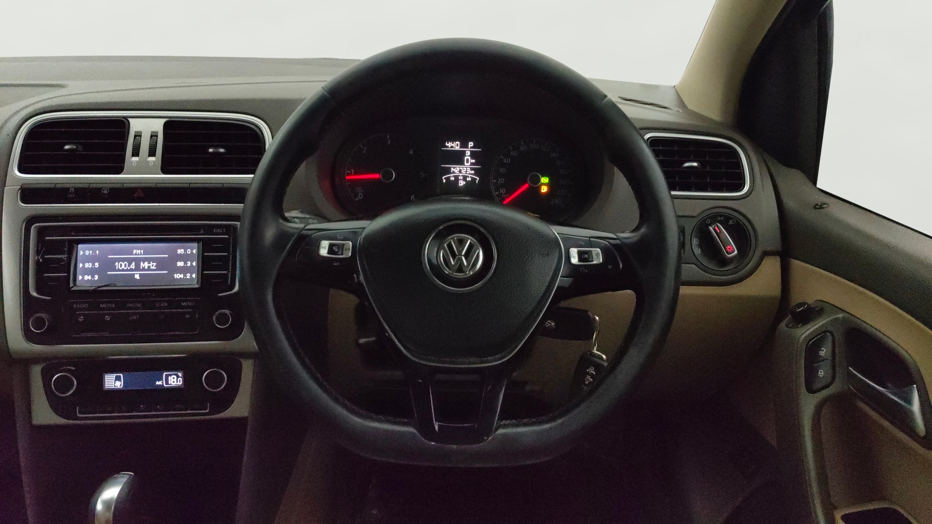 View 2015 Volkswagen Vento 1.2 L TSI Comfortline Petrol AT Image 20 Used 2015 Volkswagen Vento 1.2 L TSI Comfortline Petrol AT Image 20