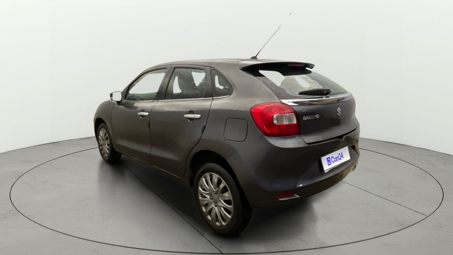 View 2017 Maruti Suzuki 1000 Base Variant Image 2 Used 2017 Maruti Suzuki 1000 Base Variant Image 2