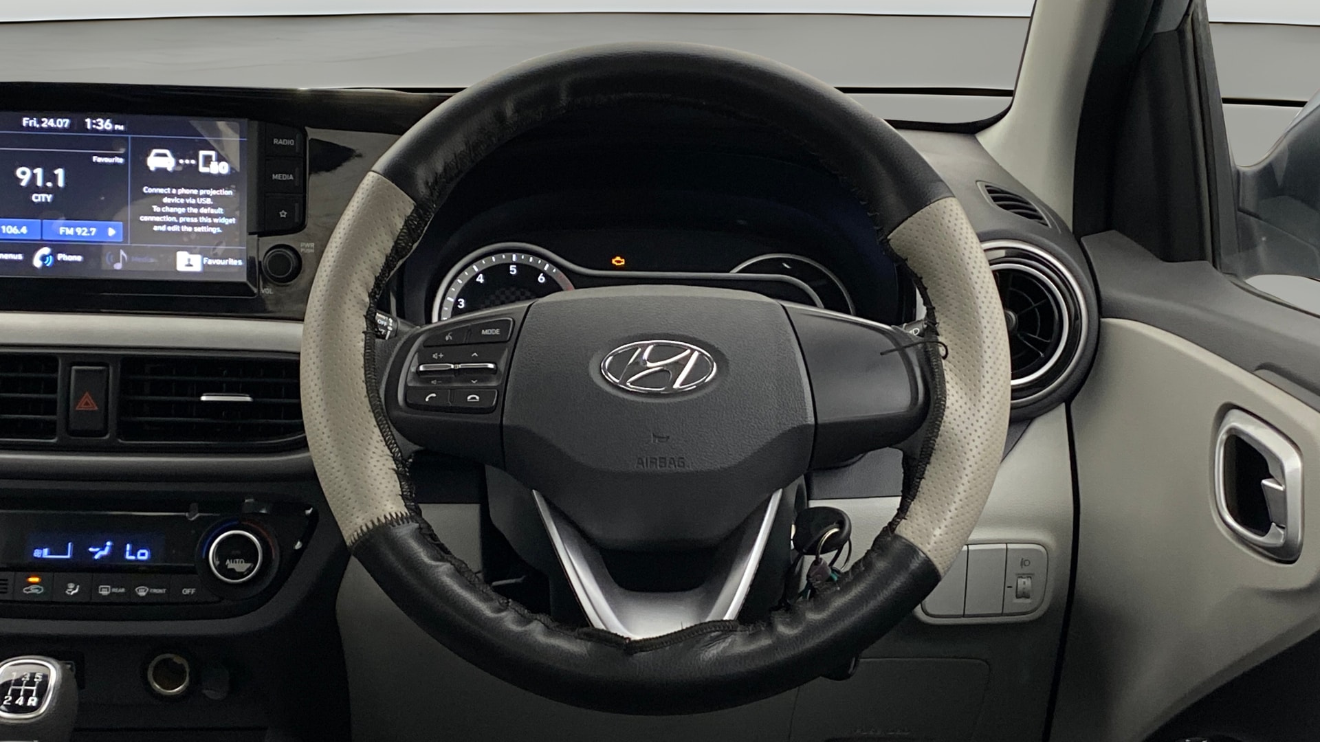 View 2022 Hyundai Grand i10 Nios Sportz Petrol Image 20 Used 2022 Hyundai Grand i10 Nios Sportz Petrol Image 20