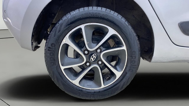 View Hyundai Grand i10 Image 24 Used Hyundai Grand i10 Image 24