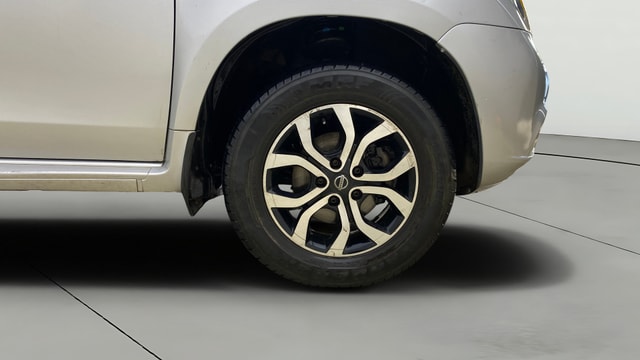 View Nissan Terrano Image 42 Used Nissan Terrano Image 42