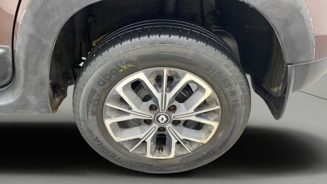 View Renault Duster Image 12 Used Renault Duster Image 12