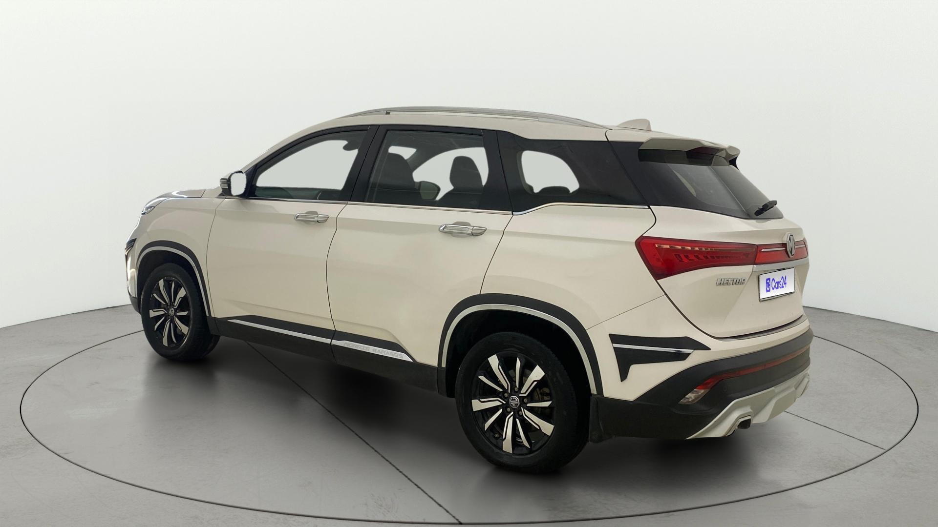 View 2019 MG Hector Sharp Diesel Image 2 Used 2019 MG Hector Sharp Diesel Image 2