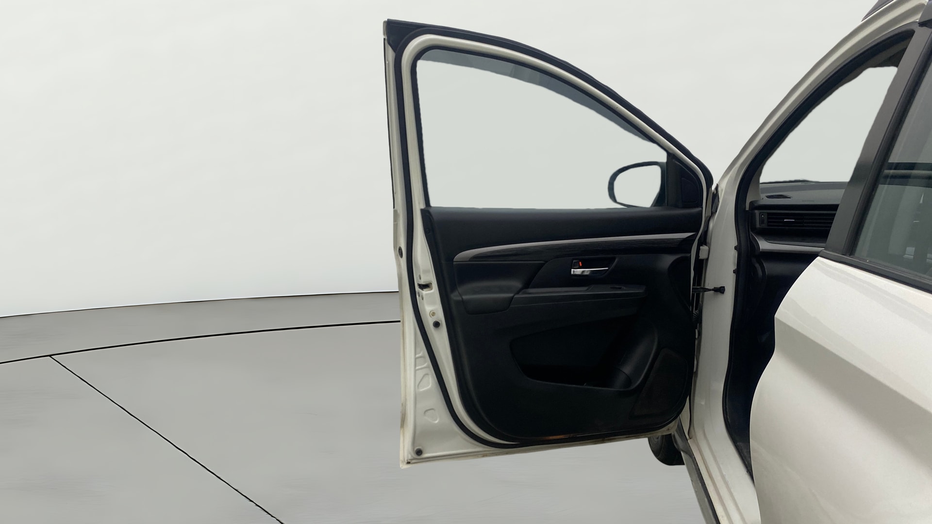 View 2023 Maruti Suzuki 1000 Base Variant Image 38 Used 2023 Maruti Suzuki 1000 Base Variant Image 38