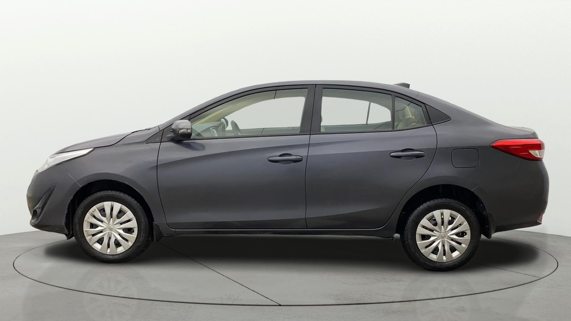 Used 2018 Toyota Yaris Used 2018 Toyota Yaris