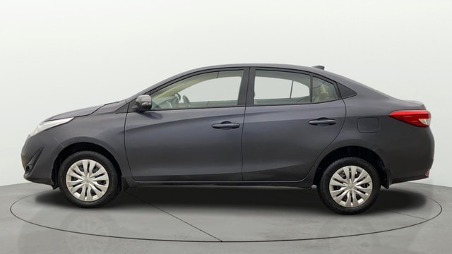 View Toyota Yaris Image 6 Used Toyota Yaris Image 6