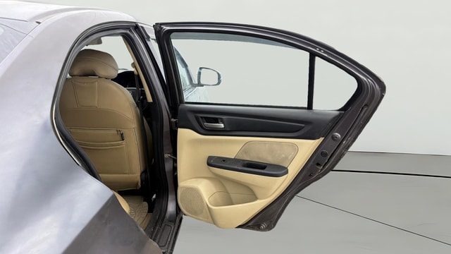 View Honda Amaze Image 7 Used Honda Amaze Image 7