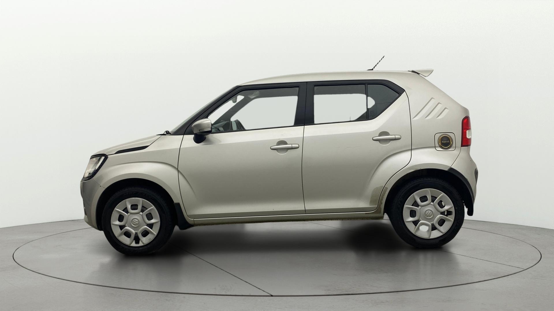View 2018 Maruti Suzuki 1000 Base Variant Image 5 Used 2018 Maruti Suzuki 1000 Base Variant Image 5