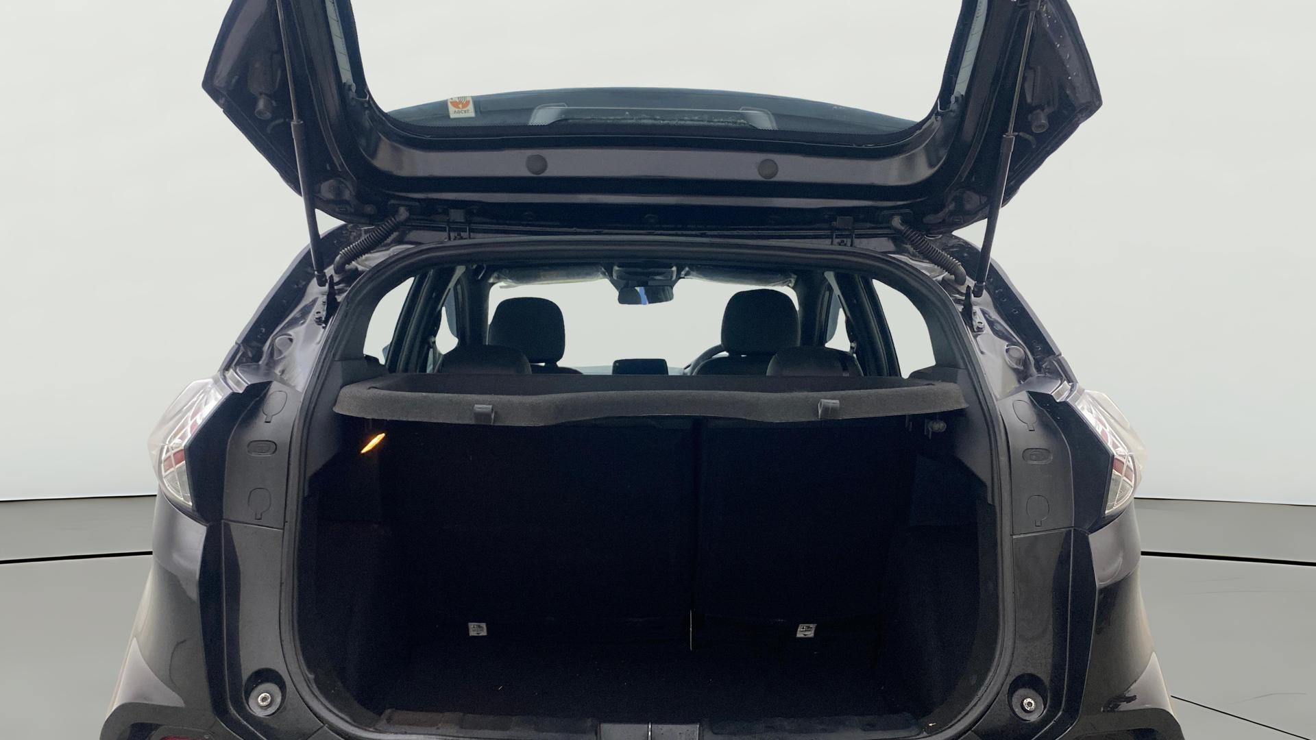 View 2022 Tata Nexon Revotron XE Image 39 Used 2022 Tata Nexon Revotron XE Image 39