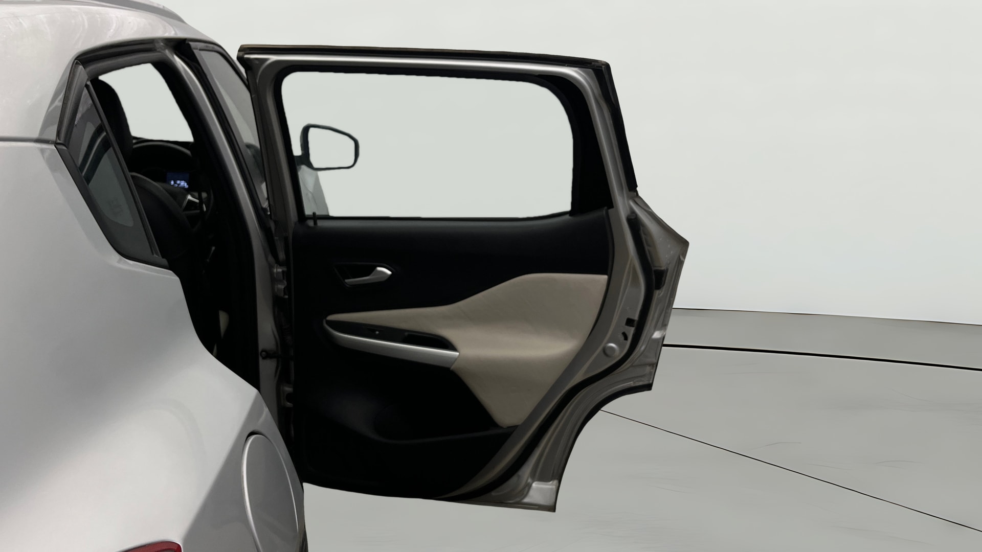 View 2021 Nissan Magnite XL Image 5 Used 2021 Nissan Magnite XL Image 5